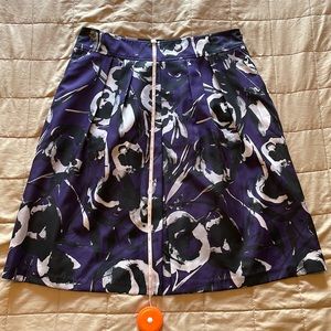 Ann Taylor skirt with pockets
